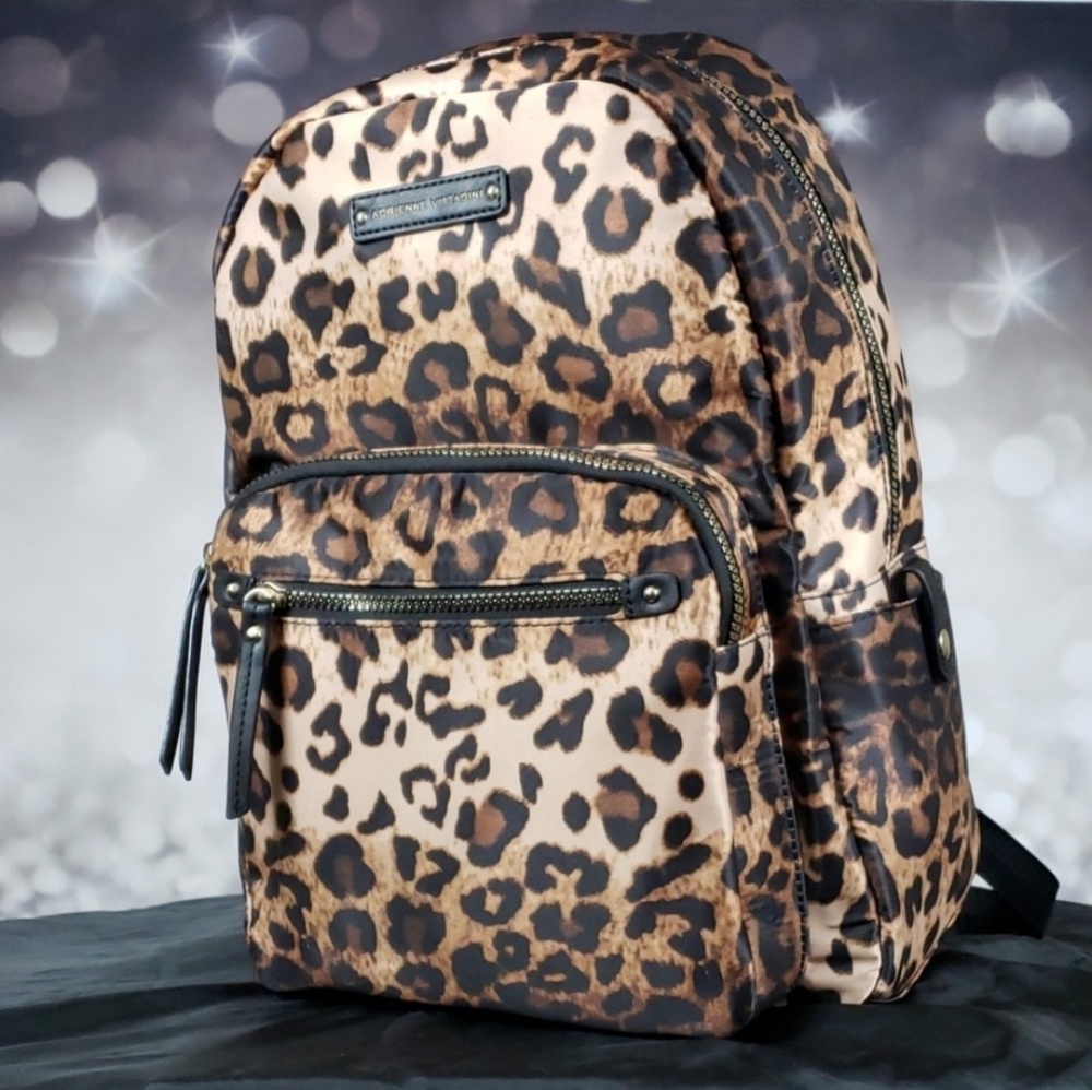 NWT Adrienne Vittadini Leopard Cheetah Backpack - Picture 2 of 8